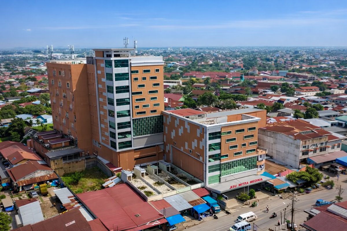 Gedung Utama RSU Mitra Medika Bandar Klippa